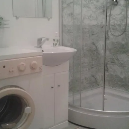 In Quiet Center - 10min Arena Apartamento *